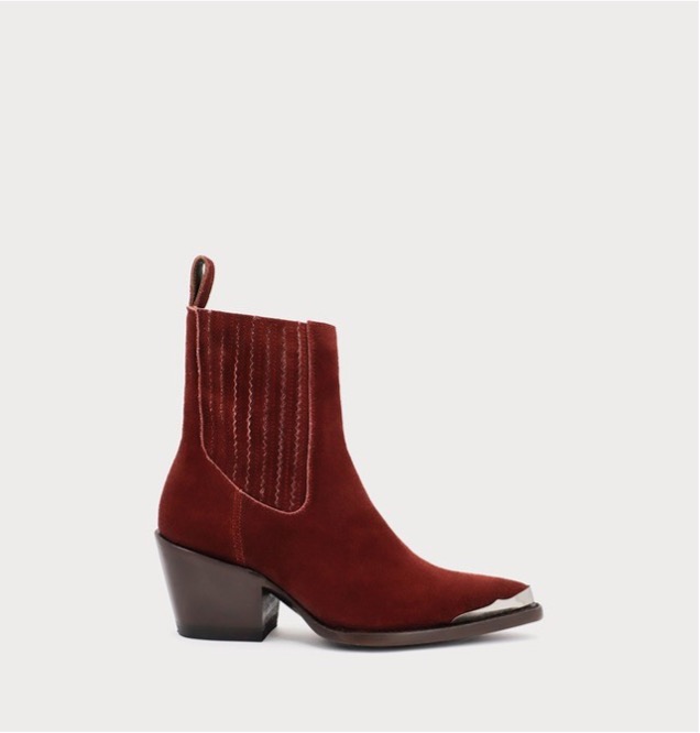 Aria Oxblood